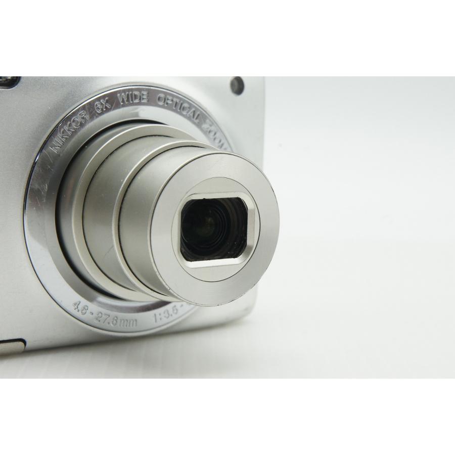 ニコン（Nikon） COOLPIX S2700 コンパクトデジタルカメラ シルバー