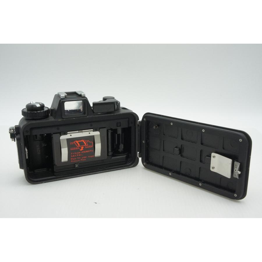 Nikon ニコン NIKONOS-V ボディ + NIKKOR 35mm F2.5 フィルムカメラ オレンジ 260304b【アルプスカメラ】の画像