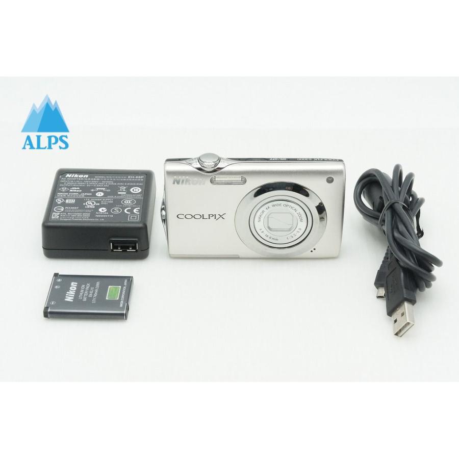 ニコン（Nikon） 美品 COOLPIX S3000 コンパクトデジタルカメラ ピュア 