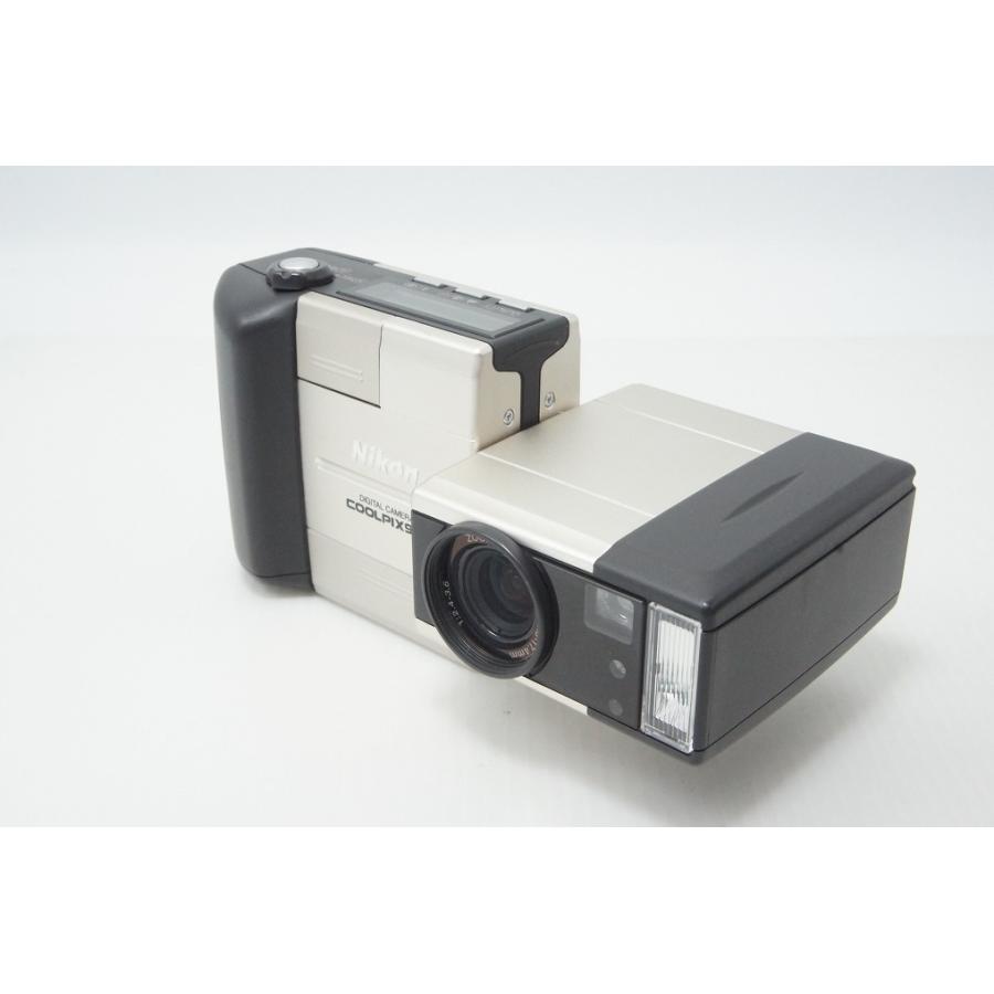 ニコン（Nikon） 美品 COOLPIX 900 E900 デジタルカメラ 元箱付