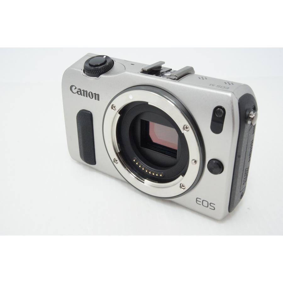 キヤノン（Canon） 美品 EOS M ボディ ミラーレス一眼カメラ シルバー 