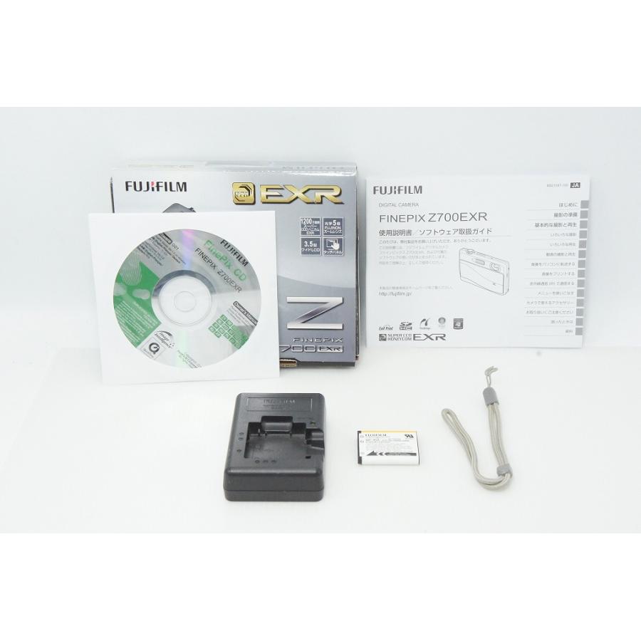 FUJIFILM（フジフイルム） 美品 フジフィルム FinePix Z700EXR