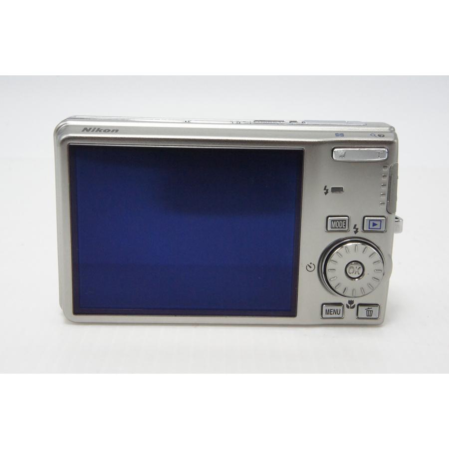 ニコン（Nikon） 美品 COOLPIX S600 コンパクトデジタルカメラ チタン