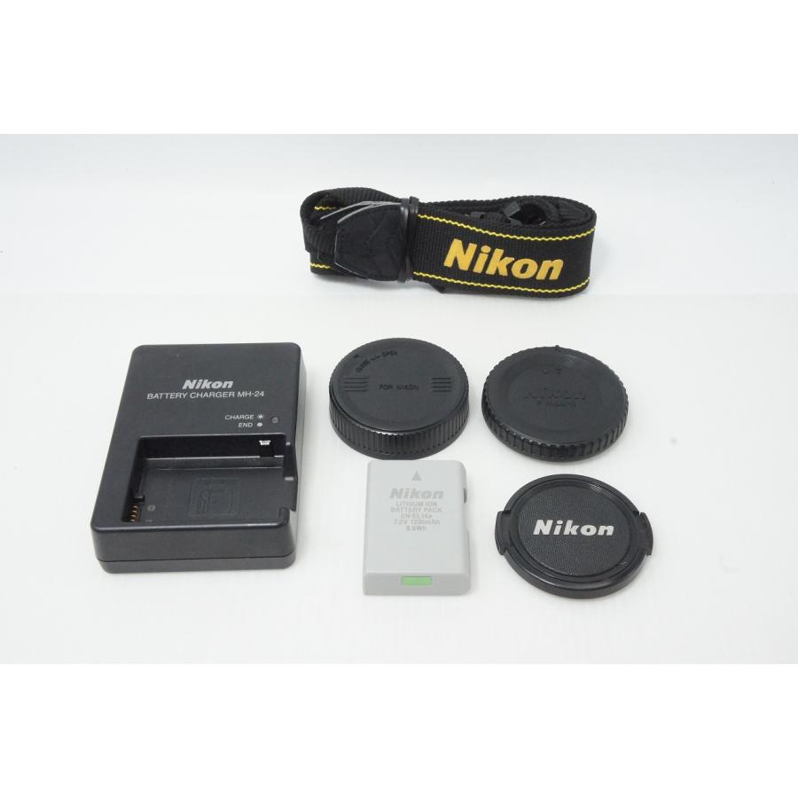 ニコン（Nikon） 美品 D5500 ボディ + AF-S DX 18-55mm VR II レンズ 