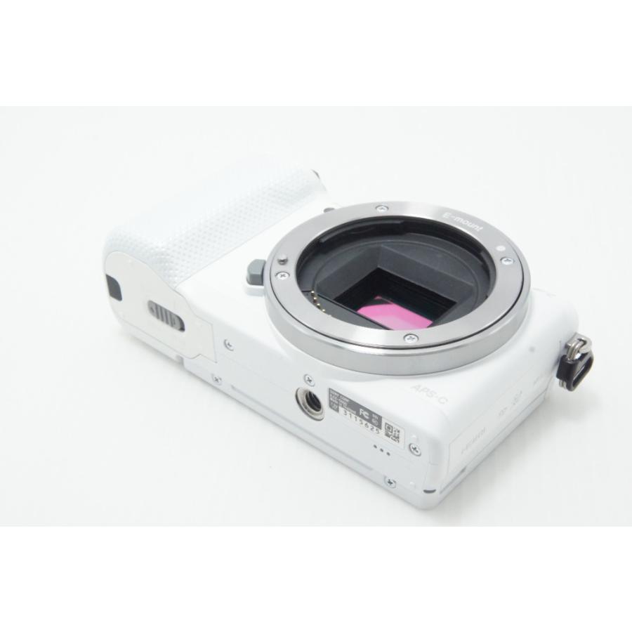 SONY α5000 ミラーレス一眼カメラ バッテリー付　単焦点 E 16mm SONY α5000 ミラーレス一眼カメラ SONY α5000 ミラーレス一眼カメラ