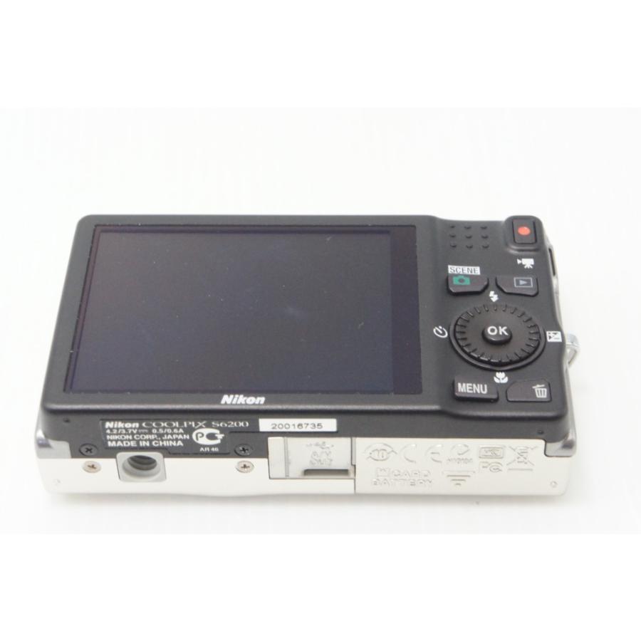 ニコン（Nikon） COOLPIX S6200 コンパクトデジタルカメラ プラチナ