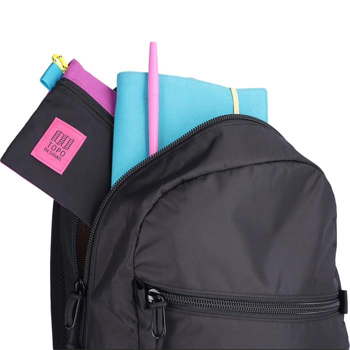 バッグ designs TOPO DESIGNS トポデザイン BAG バッグ ライトパック 品番：932422
