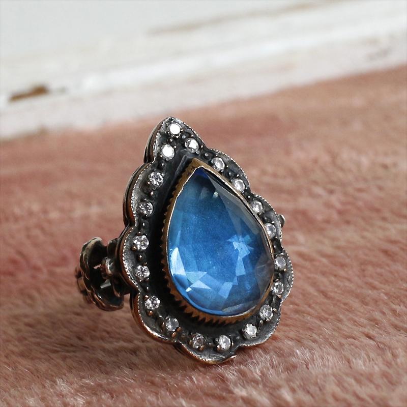 オットマン アンティークデザイン リング ビックストーン ドロップ ジルコニア ブルークォーツ | 
