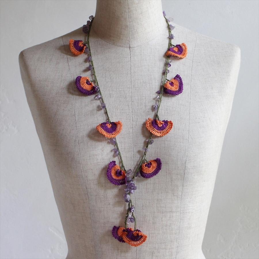 トルコのレース「オヤ」ロングラリエットかぎ針編みのトゥオヤ  パープル/オレンジ | 