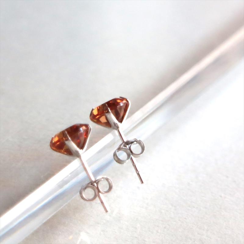 ズルタナイト　シルバー925 一粒ピアス スタッドミニピアス トルコジュエリー |  | 02