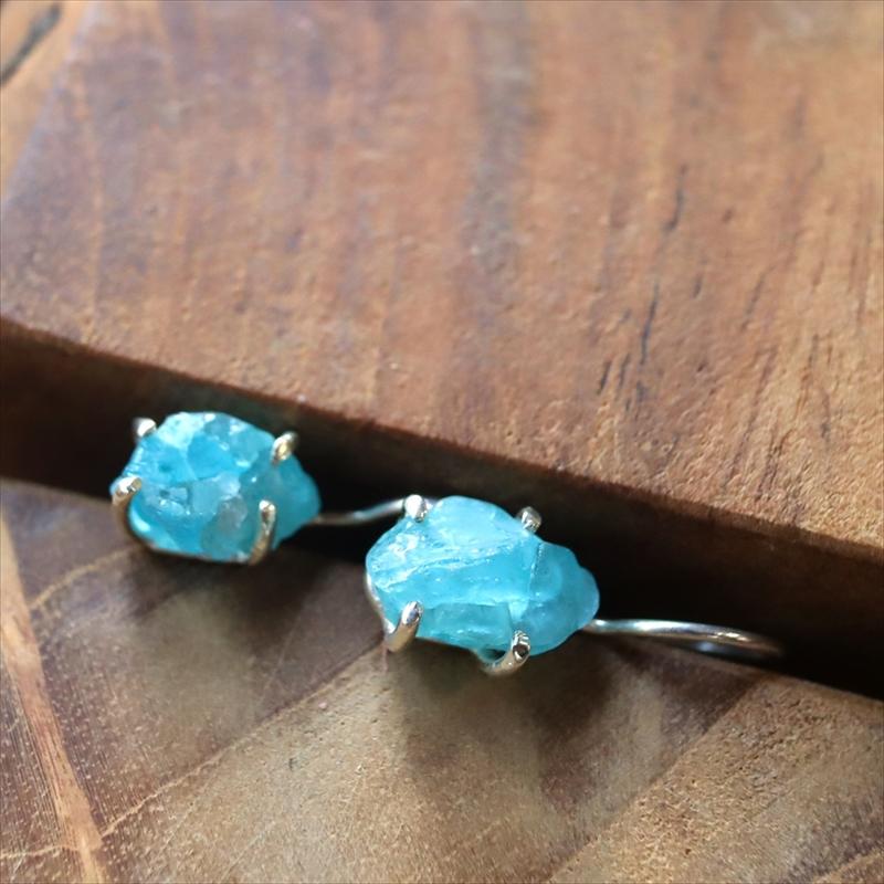 ブルーアパタイト ラフカットピアス Jaipur ジャイプールジュエリー silver925 |  | 03