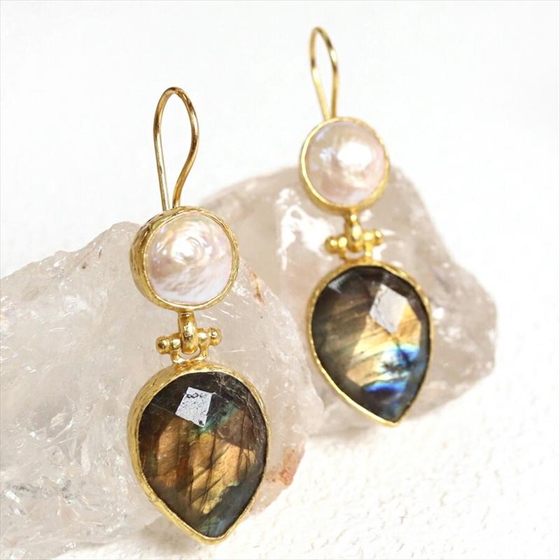 アルサメイア・ゴールドプレートピアス トルコジュエリー パール＆ラブラドライトピアス ペアシェイプ | 