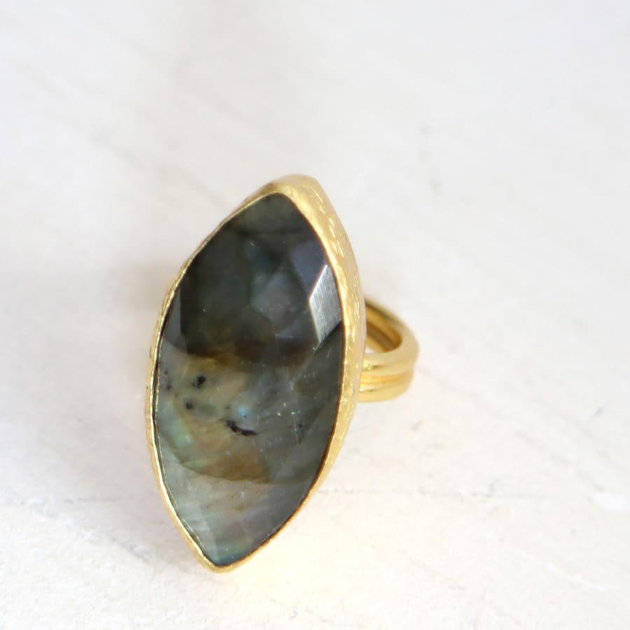 アルサメイア・アーモンド形ラブラドライトリング 22Kゴールドプレーテッド トルコジュエリー | ブランド登録なし | 02