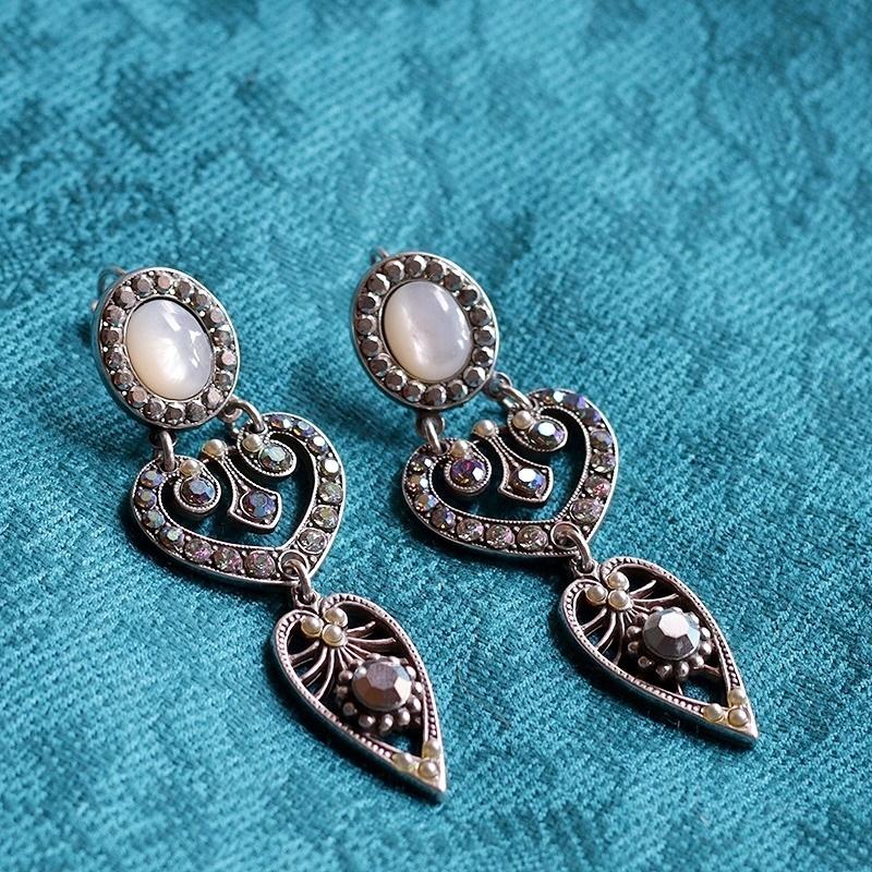 マリアナ Mariana Spirit of Design/イスラエル・コスチュームジュエリー スワロフスキーガラスビーズ・ピアス |  | 03