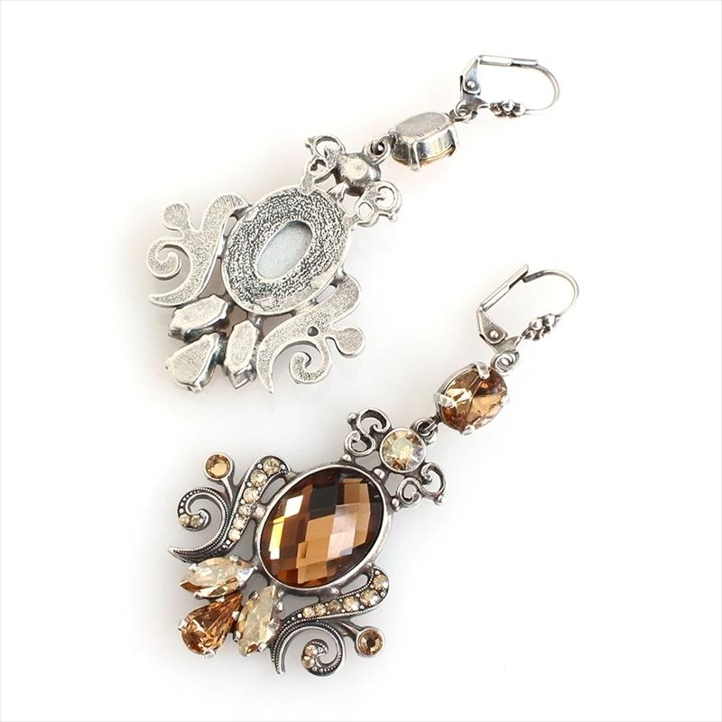 マリアナ Mariana Spirit of Design/スワロフスキー・ピアス ブラウントパーズ |  | 02