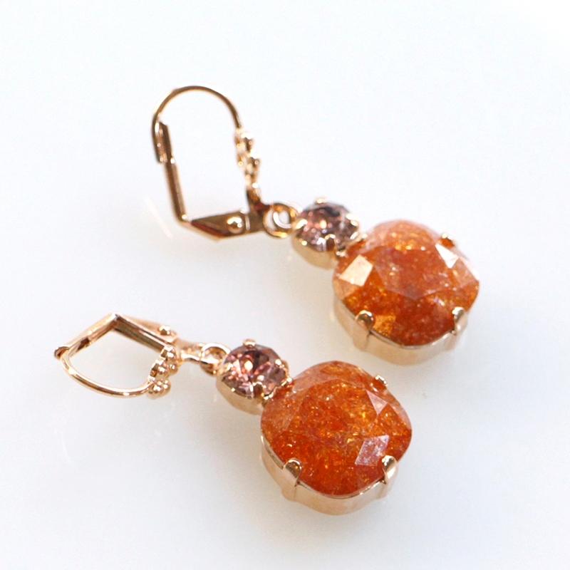 マリアナ Live in Color/ピアス イスラエル・コスチュームジュエリー スワロフスキーガラスビーズ ひと粒 | 