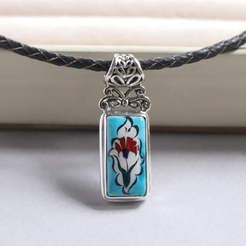 キュタフヤ陶器 シルバーペンダント カーネーション　レクタングル | 