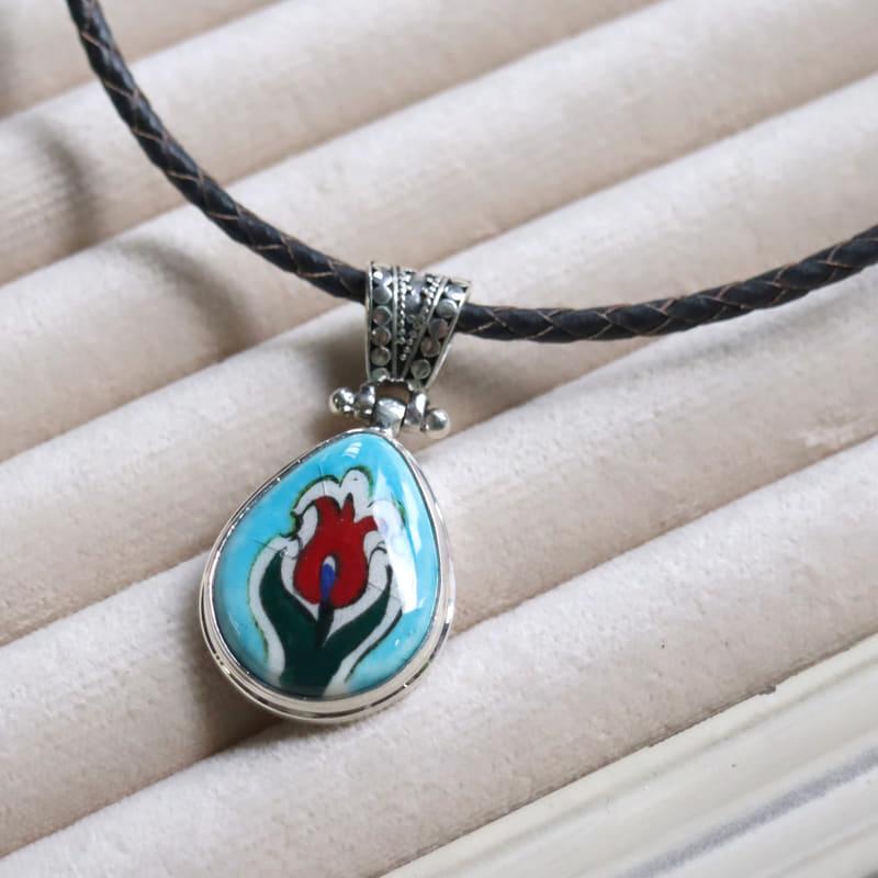 キュタフヤ陶器 シルバーペンダント 赤いチューリップ　ドロップ形 |  | 03