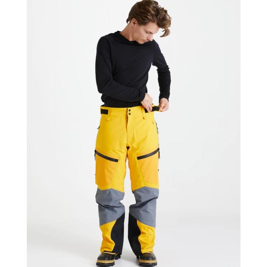 PeakPerformance ピークパフォーマンス GRAVITY GORE-TEX 3L PeakPerformance ピークパフォーマンス GRAVITY GORE-TEX 3L