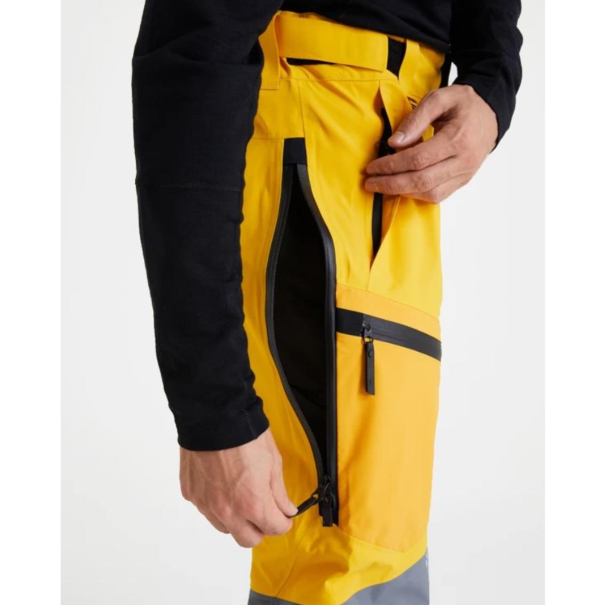 PeakPerformance ピークパフォーマンス GRAVITY GORE-TEX 3L PeakPerformance ピークパフォーマンス GRAVITY GORE-TEX 3L