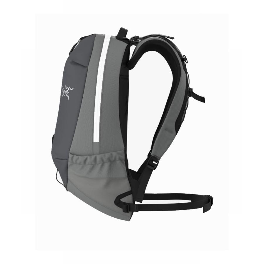 ARC'TERYX（アークテリクス） ARC'TERYX Arro 22 Backpack Void/Cloud
