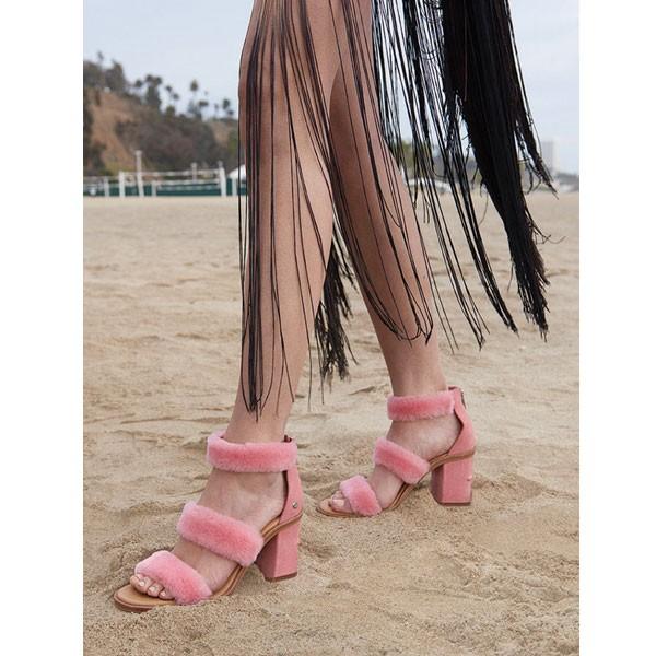 Ugg Joni アグ デルレイフラッフヒール ピンク Lantana サンダル ファーストラップ ヒールサンダル ファーサンダル 正規品 送料無料 Us直輸入 0407ugg Fluffheel Lantana Ams Closet 通販 Yahoo ショッピング