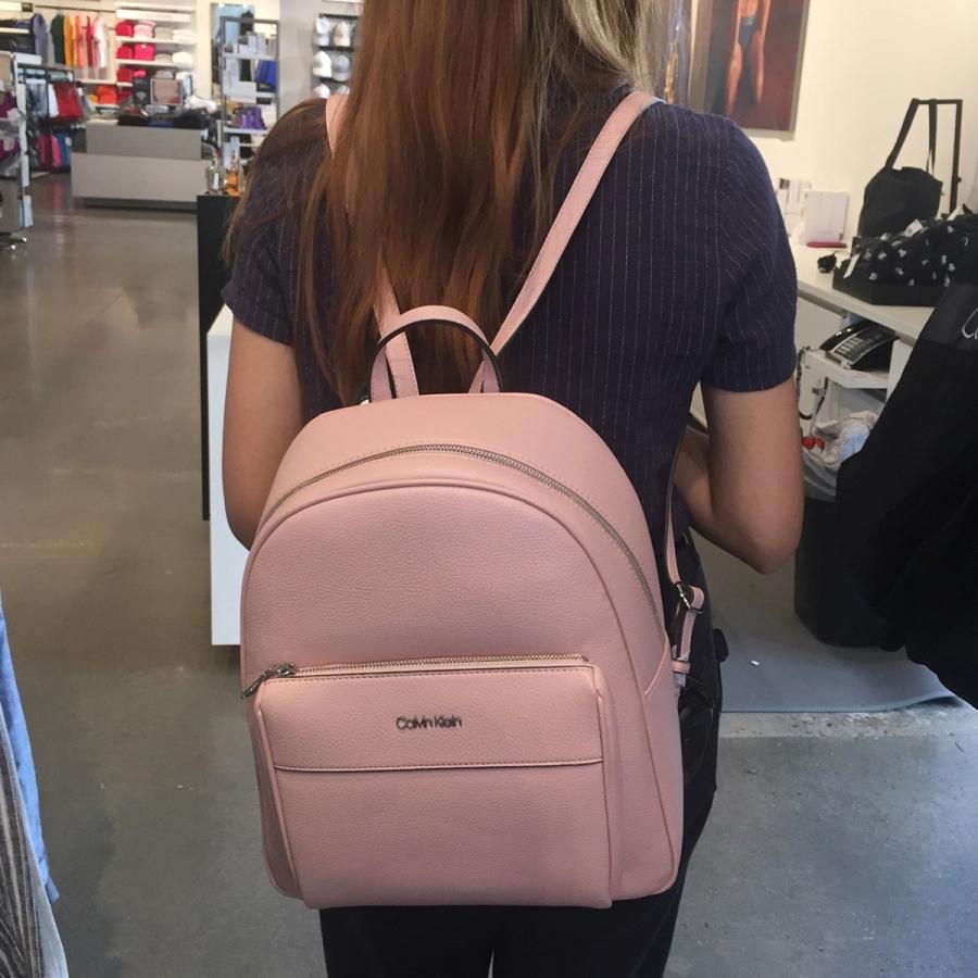Calvin Klein カルバンクライン Backpack バックパック リュック シンプル ラージサイズ 正規品 送料無料 Us直輸入 Ern01 Mrk13 Greg7010 Otlt Ck Large Backpack Bkpk Ams Closet 通販 Yahoo ショッピング