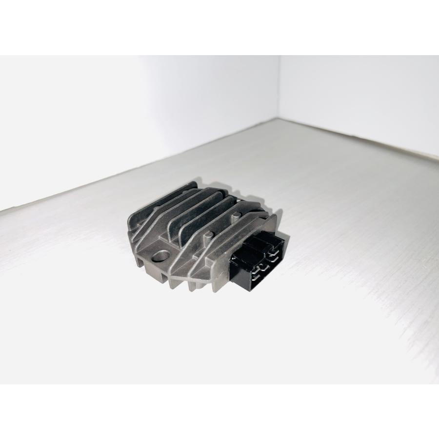 マジェスティ SG20J ジェネレータージェネレータカバーレギュレーター