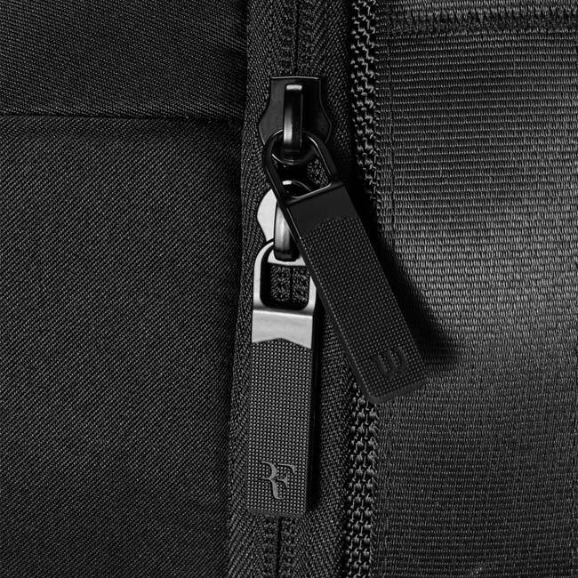 ラケット収納可 ロジャー・フェデラー ウィルソン(Wilson) 2024 RF バックパック リュックサック テニスバッグ WR8032801001ブラック(24y8m) | Wilson | 06