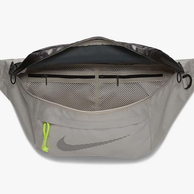 ナイキ(NIKE) ユニセックス ウィンターライズド ヒップパック ウエストバッグ 10L ウェストポーチ バムバッグ ボディバッグ CQ0464-008 デザートサンド(26y4m) | NIKE | 04
