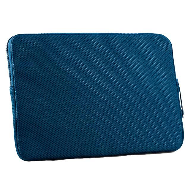 ナイキ(NIKE) ユニセックス AURA オーラ ラップトップスリーブ 16インチノートパソコン対応 PC収納バッグ TR0001-408 ブルーフォース×シルバー(26y1m) | NIKE | 01