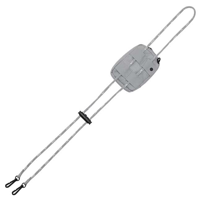 ナイキ(NIKE) CLUB クラブ スモール アクセサリー ポーチ 小物入れ NW0009-007マットシルバー(24y7m) | NIKE | 02