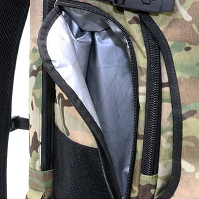 ラケット収納可 blueeq(ブルイク) 2024 HYBRID BACKPACK X-PAC ハイブリッドバックパック 30L BQB-00038(24y12m) |  | 08