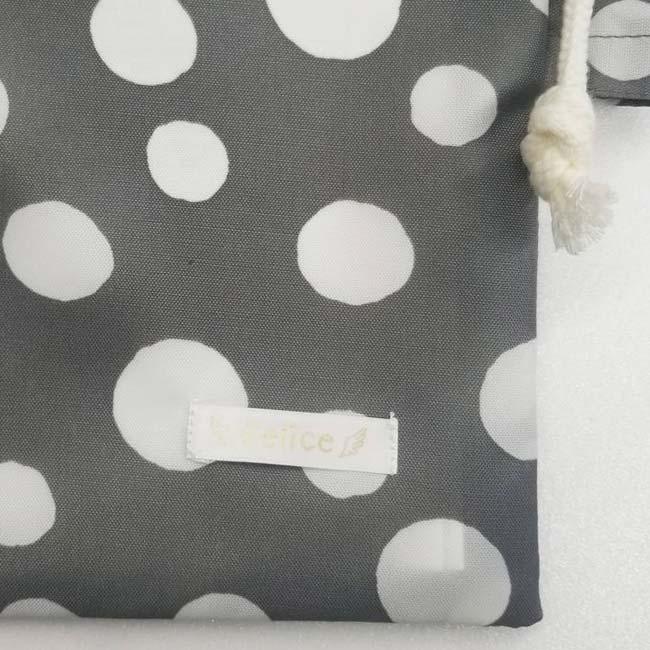 安心の撥水タイプ ラケットケース ２本収納 フェリーチェ(felice) テニスラケット用 ソフトケース 水玉柄 グレー×ホワイト (23y6m) |  | 01