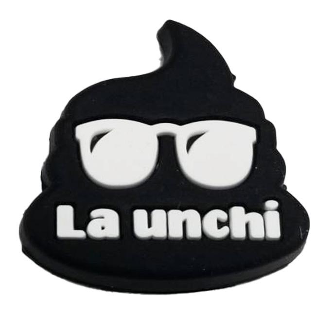 在庫処分特価】ラケットにつけて運を味方に ？ La Unchi(ラウンチ) かわいい うんちダンプ ラッキーチャーム ダイカット振動止め 1個 LUD001(21y12m) |  | 06