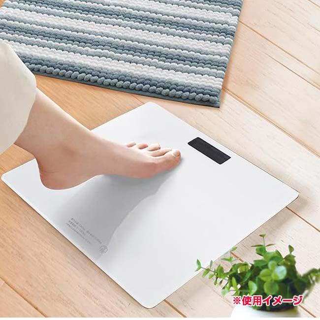 乗るだけ 簡単 ハック(HAC) 超薄型 デジタル体重計 家庭用 自動電源オンオフ機能 スイッチ操作不要 HAC4266A-ホワイト(24y11m) |  | 01