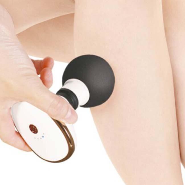 在庫処分特価 サッと簡単 ボディケア HAC(ハック) ボディケアガン Aflojar アフィロファ ボディーケア USB充電式 HAC3610A／HAC3611A(23y9m) |  | 04