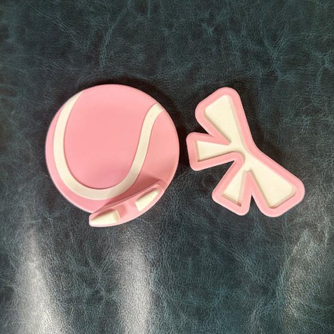 マイラケットをおしゃれに飾れる♪ YYプロジェクト(YY Project) 壁掛け テニスラケットホルダー テニスボール&リボンシリーズ 両面テープ式 YY003(25y8m) |  | 02