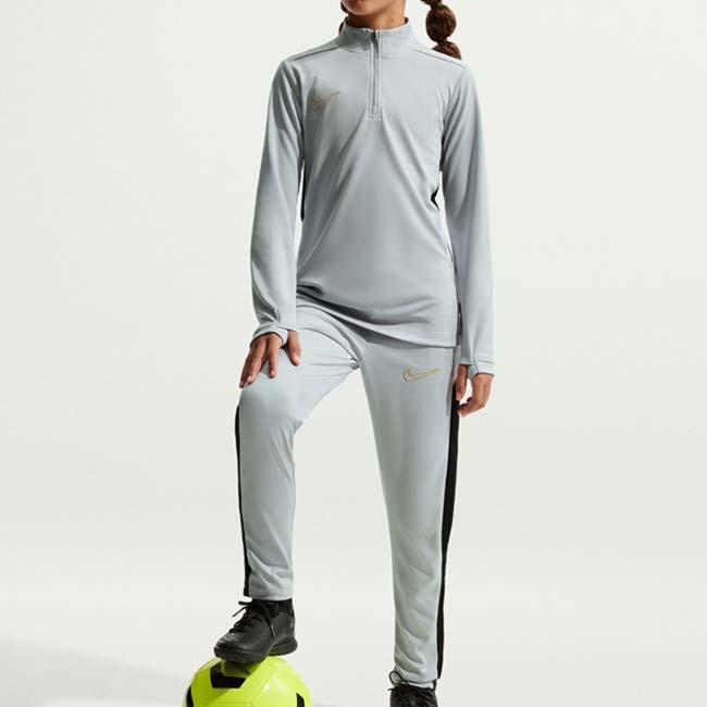 ナイキ(NIKE) 2026 SP ジュニア アカデミー Dri-FIT ロングスリーブ 1／4ジップ サッカードリル 長袖トップ HJ3721-077 Lスモークグレー×BK×WH(26y1mサッカー) | NIKE | 05