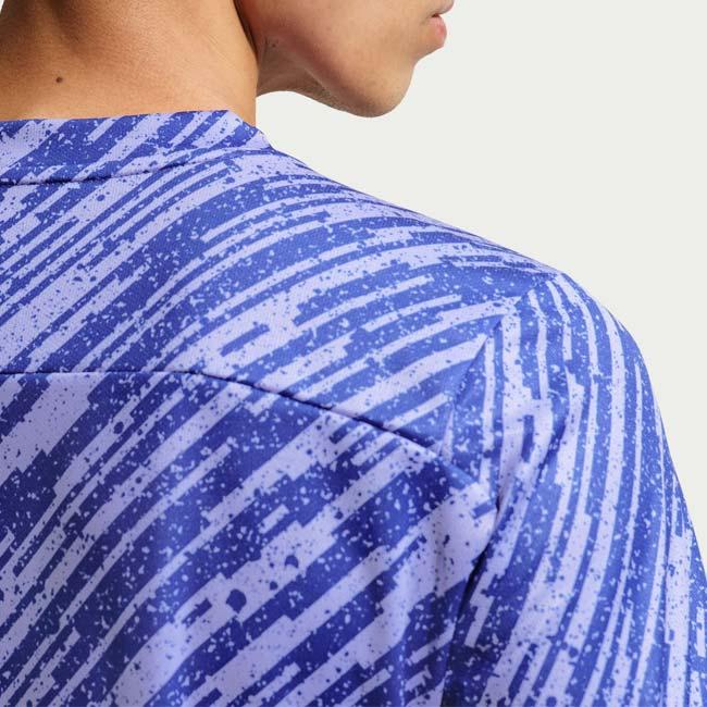 日本サイズ ナイキ(NIKE) 2026 SP メンズ コート ヴィクトリー Dri-FIT プリント ゲームシャツ IB1531-430 ラピス×ホワイト(26y1mテニス用ゲームウェア) | NIKE | 04