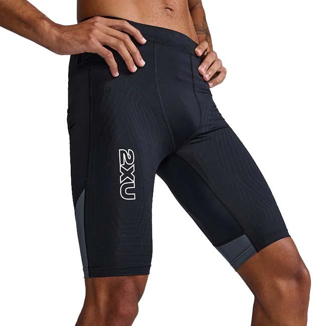 2XU(ツータイムズユー) 2024 メンズ ライトスピードリアクトコンプレッションショーツ MCSコンプレッションショーツ MA7050B-BLK／WRF(24y9mトレーニング) | 2XU