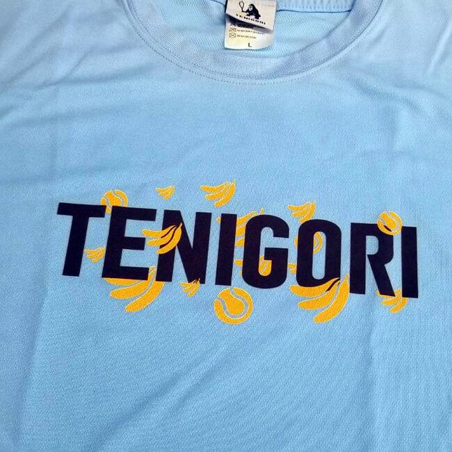日本サイズ TENIGORI(テニゴリ) ユニセックス 袖プリント 半袖ロゴTシャツ TGMT011-サックス(20y8m) |  | 01