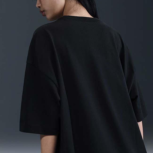 在庫処分特価 日本サイズ ナイキ(NIKE) 2025 FA レディース スポーツウエア AS オーバーサイズド テニスクラブ プリントTシャツ IH8493-010 ブラック | NIKE | 02