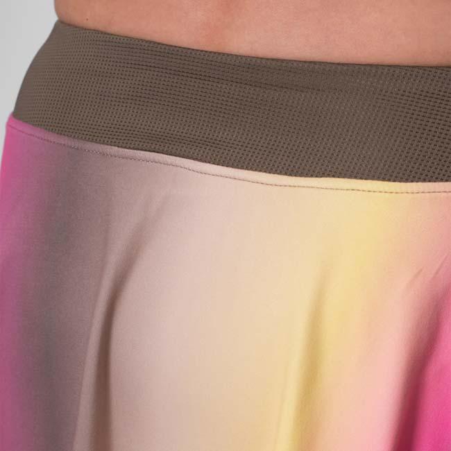 海外サイズ BIDI BADU(ビディバドゥ) 2025 SP レディース スペクトラム プリントウェービー ゲームスコート W1390013-LBWCOYW(25y2mテニス用ゲームウェア) |  | 08