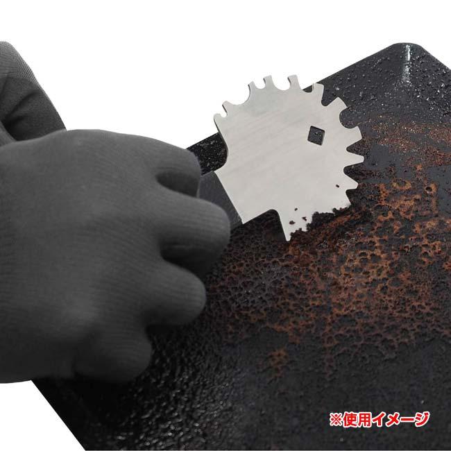 各種サイズのアミに対応 Montagna(モンターナ) BBQアミと鉄板のコゲ取り器 アミのコゲ取り 鉄板のコゲ取り 栓抜き付き HAC4419-シルバー(24y11m) |  | 02