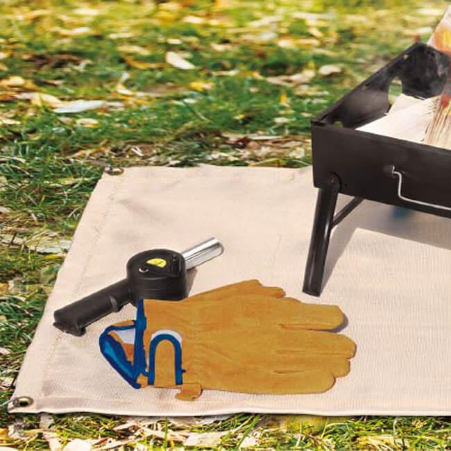 キャンプやBBQシーンで大活躍 Montagna(モンターナ) 焚火 グランドシート 耐熱グラスファイバー素材 HAC2877-ベージュ(22y3m) |  | 02