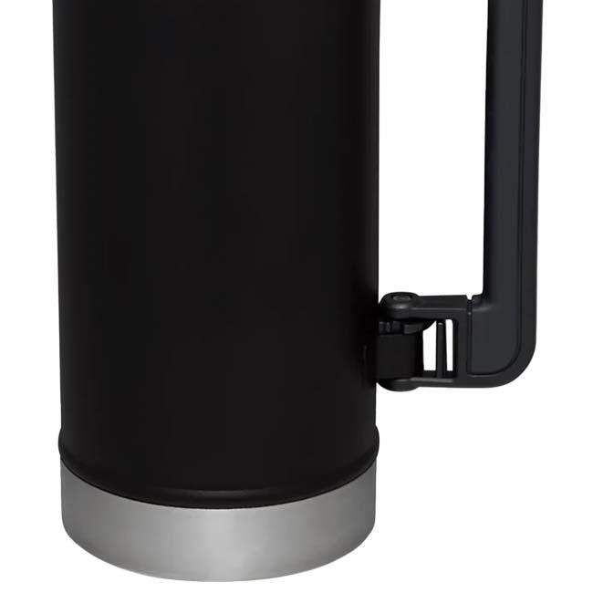 アウトドアに最適な大容量  STANLEY(スタンレー) クラシック真空ボトル ステンレス製携帯用魔法瓶 1.9L(2QT) QQ コストコ 10-11348(24y5m) |  | 04