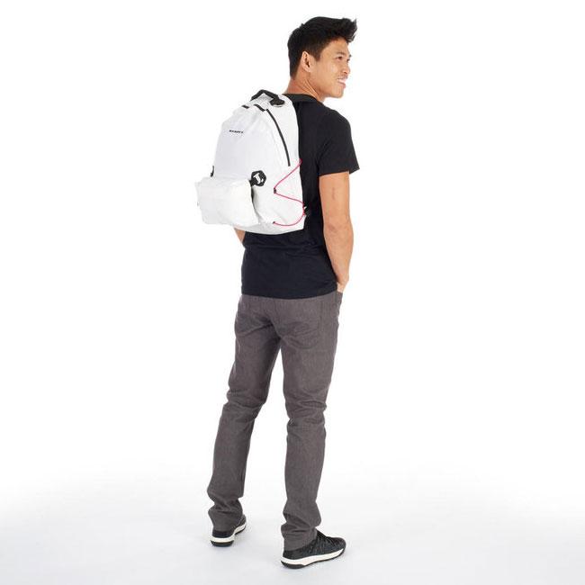 MAMMUT（マムート） 在庫処分特価 ザ パック THE PACK M 18L バック