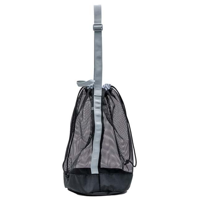 ナイキ(NIKE) 2026 SS ジュニア メッシュショルダープールバッグ 12L ワンショルダータイプ スイムバッグ 水泳 男子 女子 1994046-0009 ブラック(26y4m) | NIKE | 03