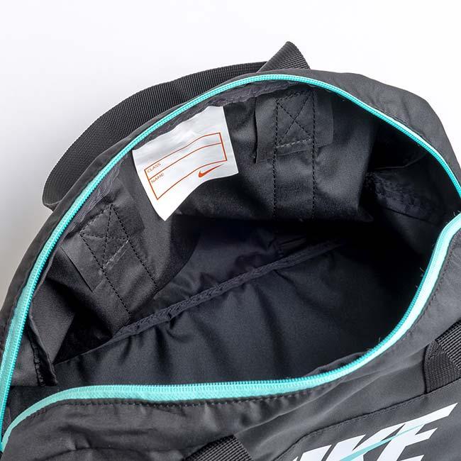 ナイキ(NIKE) 2026 SS ジュニア ボストンプールバッグ 16L ショルダーストラップ付き スイムバッグ 水泳 男子 女子 1994041-1456 ブラック×ホワイト(26y4m) | NIKE | 03